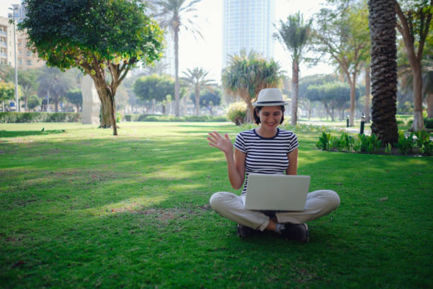 Juggling freelance assignments while holding a job in UAE
